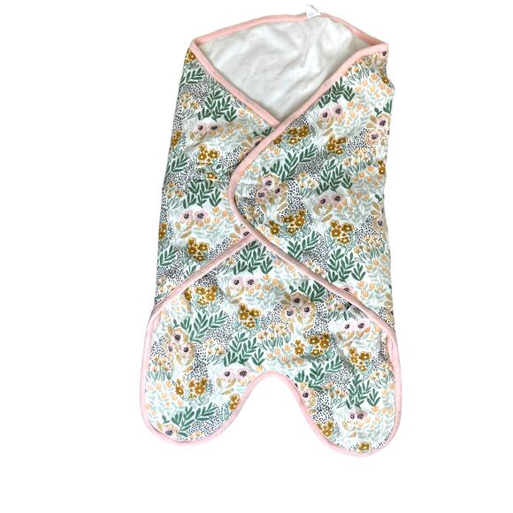 Nordstrom COTTON WRAP BABY BUNTING  | NWT | White Pink Wildflowers Print - Picture 2 of 11
